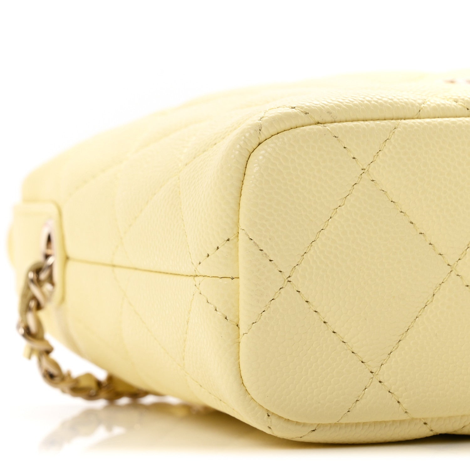 Chanel Pochette Hobo trapuntate in caviale con catena giallo chiaro · Foto 9